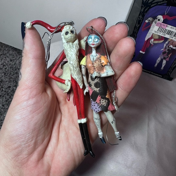 Nightmare Before Christmas Jack Skellington & Sally Ornament Set w Box - Picture 2 of 13